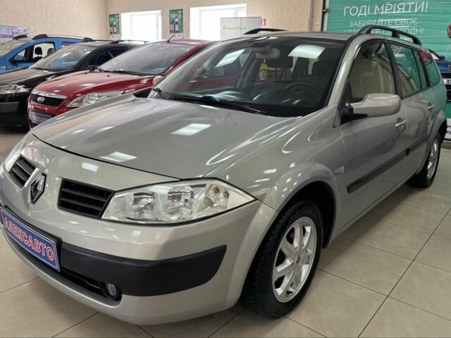 Серый Рено Меган, объемом двигателя 1.6 л и пробегом 158 тыс. км за 4900 $, фото 1 на Automoto.ua
