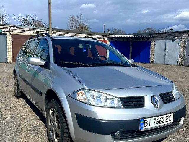 Серый Рено Меган, объемом двигателя 1.6 л и пробегом 302 тыс. км за 4800 $, фото 1 на Automoto.ua