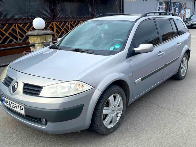 Серый Рено Меган, объемом двигателя 2 л и пробегом 260 тыс. км за 5700 $, фото 1 на Automoto.ua