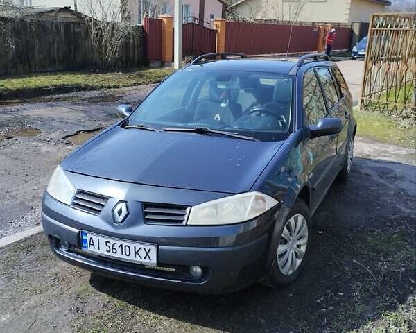 Серый Рено Меган, объемом двигателя 0 л и пробегом 313 тыс. км за 5099 $, фото 1 на Automoto.ua