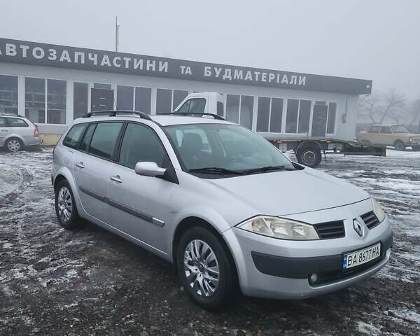Серый Рено Меган, объемом двигателя 1.46 л и пробегом 200 тыс. км за 4000 $, фото 1 на Automoto.ua