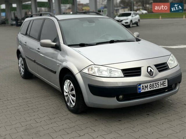 Серый Рено Меган, объемом двигателя 1.6 л и пробегом 215 тыс. км за 4900 $, фото 1 на Automoto.ua