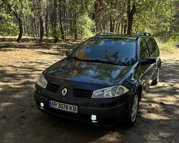 Сірий Рено Меган, об'ємом двигуна 1.6 л та пробігом 263 тис. км за 5500 $, фото 1 на Automoto.ua