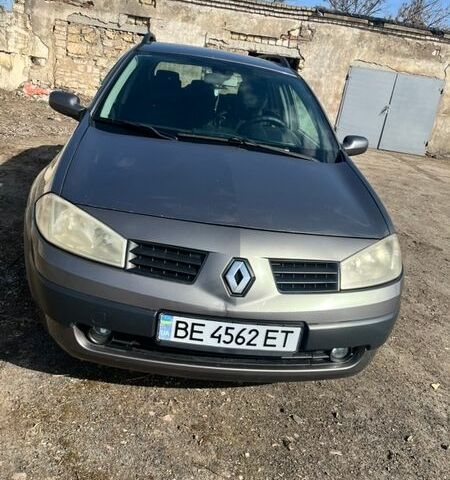Серый Рено Меган, объемом двигателя 1.5 л и пробегом 291 тыс. км за 4700 $, фото 1 на Automoto.ua