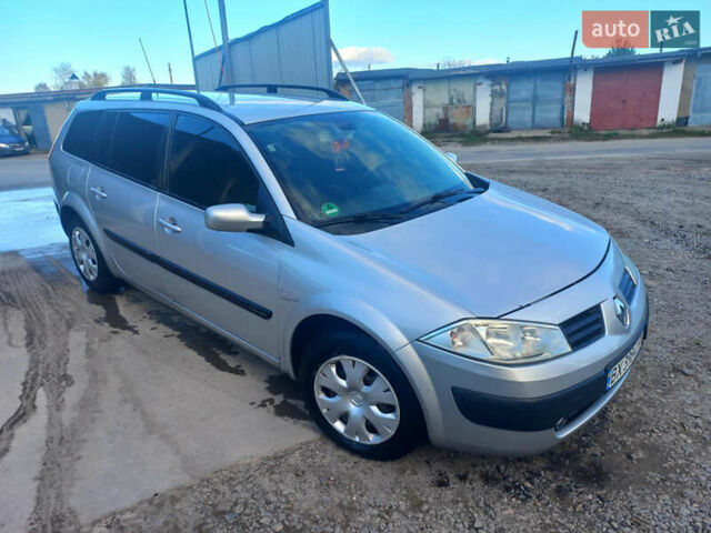 Сірий Рено Меган, об'ємом двигуна 1.6 л та пробігом 233 тис. км за 5300 $, фото 1 на Automoto.ua