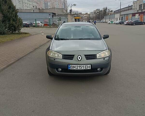 Сірий Рено Меган, об'ємом двигуна 1.6 л та пробігом 241 тис. км за 4600 $, фото 1 на Automoto.ua