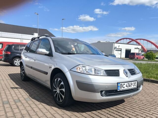 Серый Рено Меган, объемом двигателя 1.6 л и пробегом 155 тыс. км за 4800 $, фото 1 на Automoto.ua