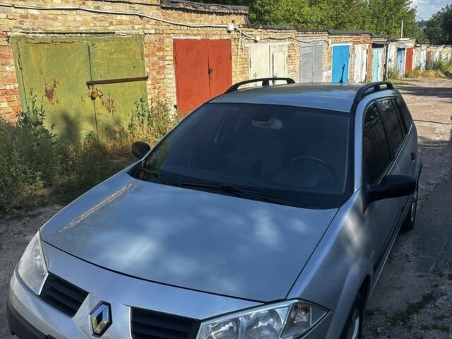 Сірий Рено Меган, об'ємом двигуна 1.6 л та пробігом 320 тис. км за 5400 $, фото 1 на Automoto.ua