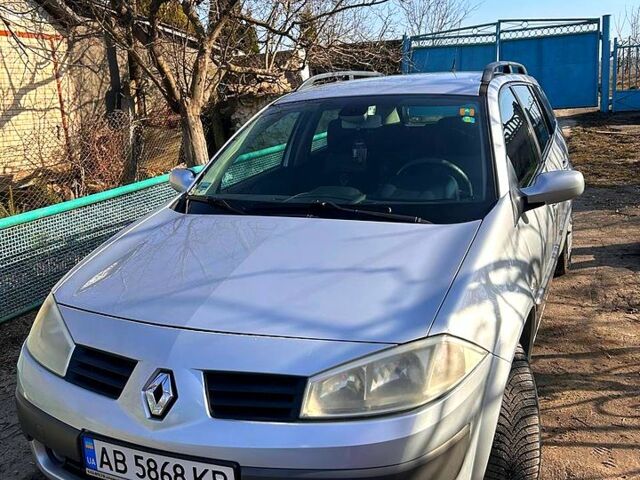 Сірий Рено Меган, об'ємом двигуна 1.6 л та пробігом 313 тис. км за 4650 $, фото 1 на Automoto.ua