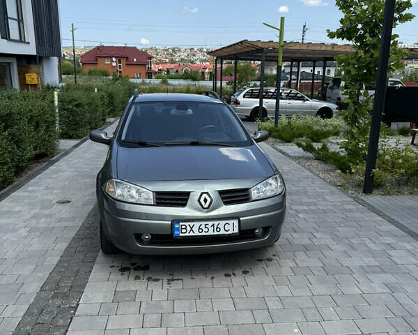 Сірий Рено Меган, об'ємом двигуна 1.9 л та пробігом 322 тис. км за 4500 $, фото 1 на Automoto.ua