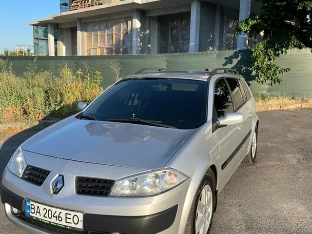 Сірий Рено Меган, об'ємом двигуна 1.6 л та пробігом 250 тис. км за 4700 $, фото 1 на Automoto.ua