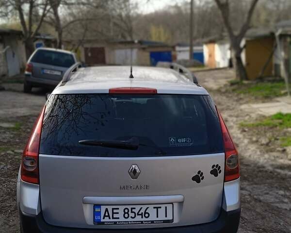 Серый Рено Меган, объемом двигателя 1.4 л и пробегом 178 тыс. км за 5000 $, фото 1 на Automoto.ua