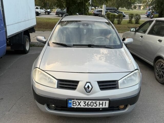 Сірий Рено Меган, об'ємом двигуна 1.9 л та пробігом 300 тис. км за 3504 $, фото 1 на Automoto.ua