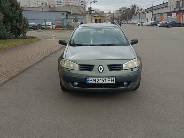 Сірий Рено Меган, об'ємом двигуна 1.6 л та пробігом 241 тис. км за 4600 $, фото 1 на Automoto.ua