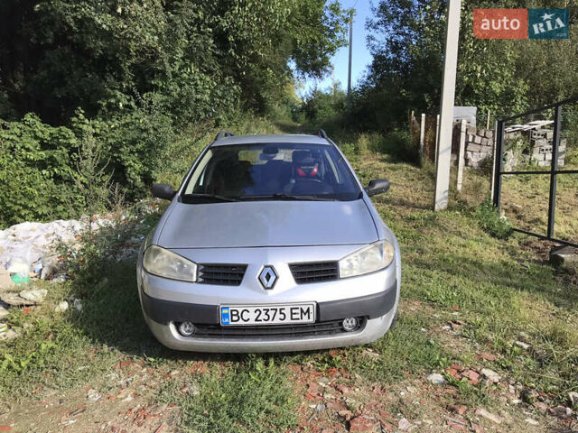 Серый Рено Меган, объемом двигателя 1.46 л и пробегом 298 тыс. км за 4950 $, фото 1 на Automoto.ua