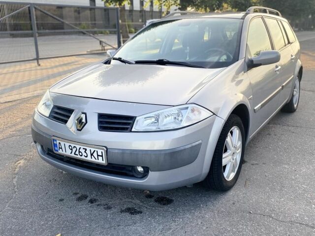 Сірий Рено Меган, об'ємом двигуна 1.6 л та пробігом 230 тис. км за 4358 $, фото 1 на Automoto.ua