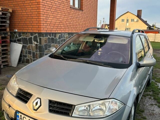 Серый Рено Меган, объемом двигателя 1.6 л и пробегом 306 тыс. км за 3500 $, фото 1 на Automoto.ua