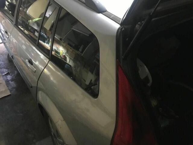 Сірий Рено Меган, об'ємом двигуна 0 л та пробігом 200 тис. км за 700 $, фото 1 на Automoto.ua