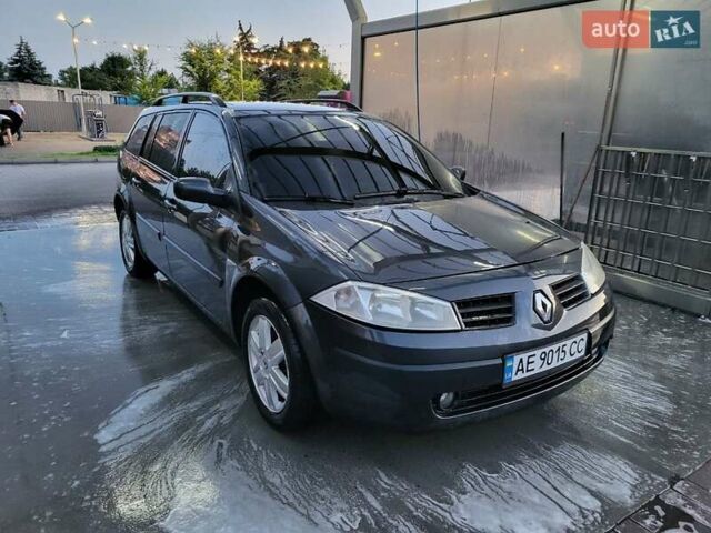 Сірий Рено Меган, об'ємом двигуна 1.6 л та пробігом 202 тис. км за 5500 $, фото 1 на Automoto.ua