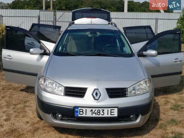 Сірий Рено Меган, об'ємом двигуна 1.6 л та пробігом 278 тис. км за 4700 $, фото 1 на Automoto.ua