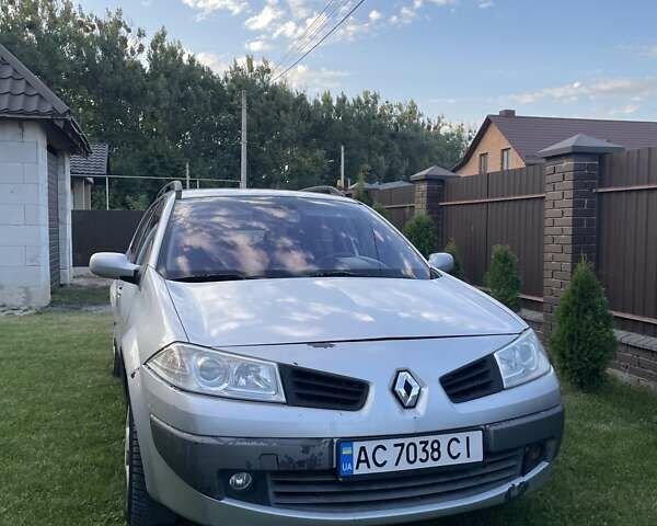 Сірий Рено Меган, об'ємом двигуна 1.5 л та пробігом 327 тис. км за 4000 $, фото 1 на Automoto.ua
