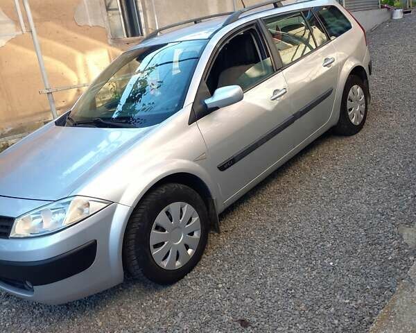 Серый Рено Меган, объемом двигателя 1.5 л и пробегом 150 тыс. км за 5200 $, фото 1 на Automoto.ua