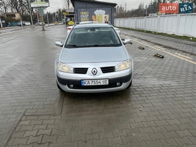 Серый Рено Меган, объемом двигателя 1.9 л и пробегом 337 тыс. км за 4600 $, фото 1 на Automoto.ua