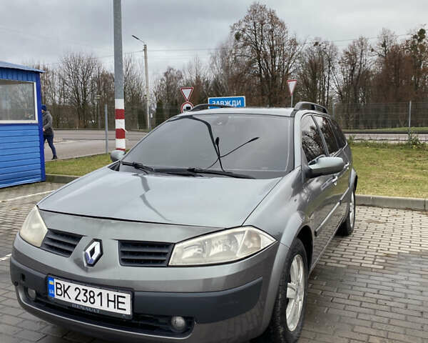 Сірий Рено Меган, об'ємом двигуна 1.46 л та пробігом 349 тис. км за 4000 $, фото 1 на Automoto.ua