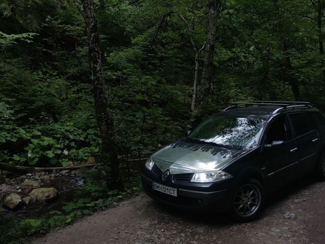 Серый Рено Меган, объемом двигателя 2 л и пробегом 283 тыс. км за 5500 $, фото 1 на Automoto.ua