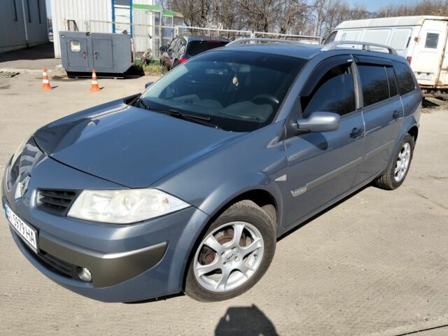 Серый Рено Меган, объемом двигателя 1.6 л и пробегом 236 тыс. км за 5200 $, фото 1 на Automoto.ua