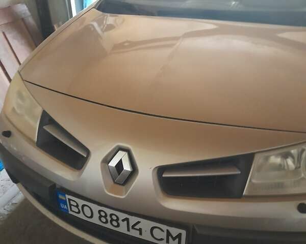 Серый Рено Меган, объемом двигателя 2 л и пробегом 207 тыс. км за 2200 $, фото 1 на Automoto.ua
