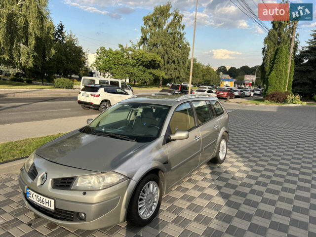 Сірий Рено Меган, об'ємом двигуна 1.9 л та пробігом 265 тис. км за 3200 $, фото 1 на Automoto.ua