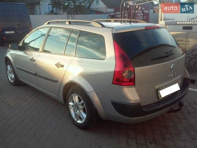 Серый Рено Меган, объемом двигателя 1.5 л и пробегом 335 тыс. км за 5200 $, фото 1 на Automoto.ua