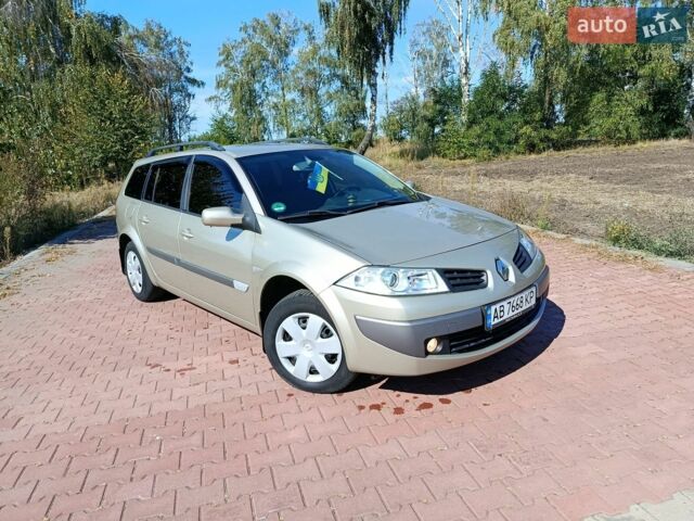 Сірий Рено Меган, об'ємом двигуна 1.6 л та пробігом 224 тис. км за 5500 $, фото 1 на Automoto.ua