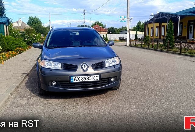 Серый Рено Меган, объемом двигателя 1.6 л и пробегом 271 тыс. км за 6300 $, фото 1 на Automoto.ua