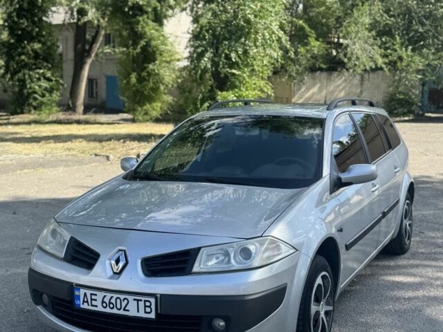 Сірий Рено Меган, об'ємом двигуна 1.6 л та пробігом 296 тис. км за 4500 $, фото 1 на Automoto.ua