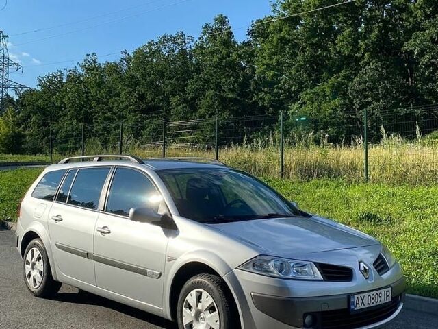 Сірий Рено Меган, об'ємом двигуна 1.6 л та пробігом 209 тис. км за 5400 $, фото 1 на Automoto.ua