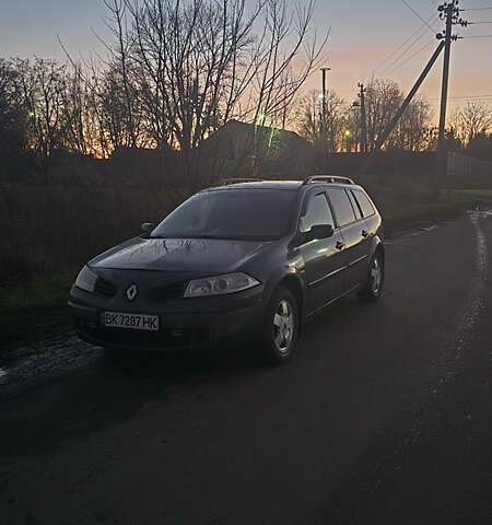 Сірий Рено Меган, об'ємом двигуна 1.5 л та пробігом 340 тис. км за 4200 $, фото 1 на Automoto.ua