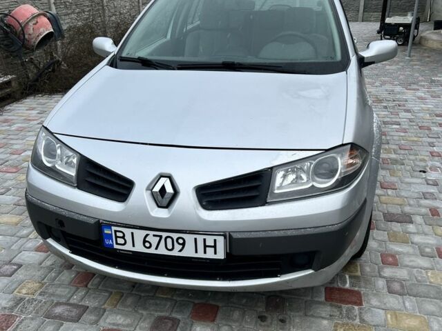 Сірий Рено Меган, об'ємом двигуна 1.6 л та пробігом 240 тис. км за 4000 $, фото 1 на Automoto.ua