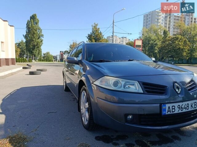 Серый Рено Меган, объемом двигателя 1.6 л и пробегом 232 тыс. км за 4900 $, фото 1 на Automoto.ua