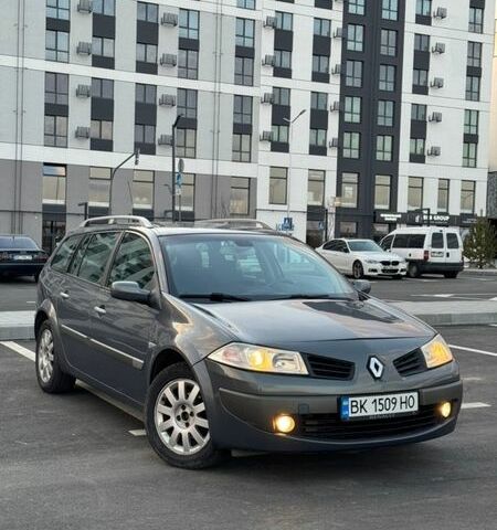 Сірий Рено Меган, об'ємом двигуна 1.9 л та пробігом 242 тис. км за 4800 $, фото 1 на Automoto.ua