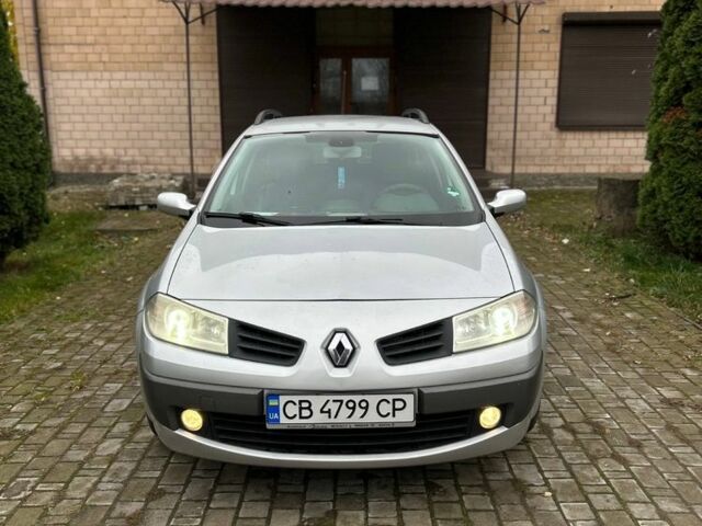 Сірий Рено Меган, об'ємом двигуна 1.6 л та пробігом 260 тис. км за 5250 $, фото 1 на Automoto.ua