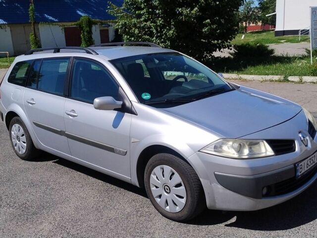 Сірий Рено Меган, об'ємом двигуна 1.6 л та пробігом 200 тис. км за 5500 $, фото 1 на Automoto.ua