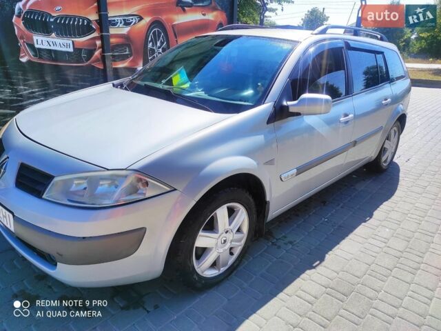 Сірий Рено Меган, об'ємом двигуна 1.6 л та пробігом 285 тис. км за 5000 $, фото 1 на Automoto.ua