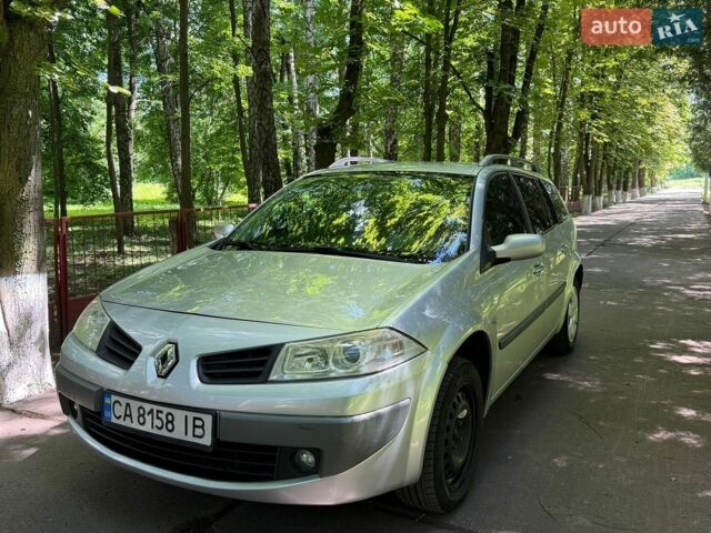 Серый Рено Меган, объемом двигателя 1.6 л и пробегом 185 тыс. км за 3850 $, фото 1 на Automoto.ua