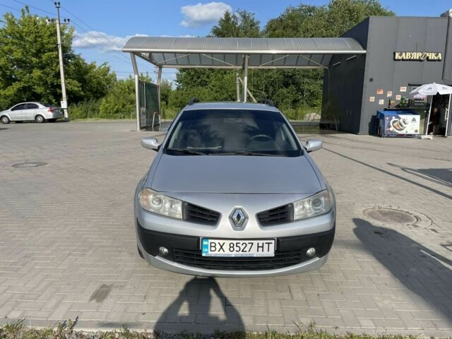 Серый Рено Меган, объемом двигателя 1.5 л и пробегом 232 тыс. км за 4800 $, фото 1 на Automoto.ua