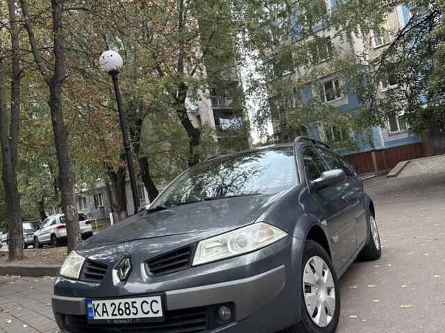 Сірий Рено Меган, об'ємом двигуна 1.6 л та пробігом 250 тис. км за 4600 $, фото 1 на Automoto.ua