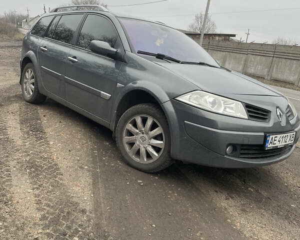 Серый Рено Меган, объемом двигателя 2 л и пробегом 190 тыс. км за 5899 $, фото 1 на Automoto.ua