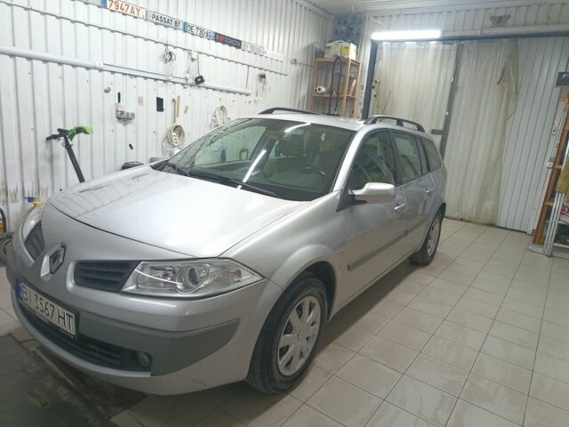 Сірий Рено Меган, об'ємом двигуна 1.6 л та пробігом 220 тис. км за 4900 $, фото 1 на Automoto.ua