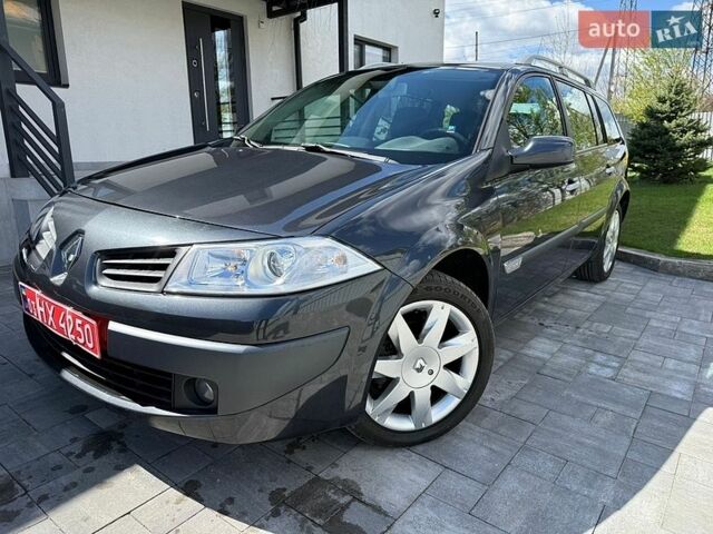 Серый Рено Меган, объемом двигателя 2 л и пробегом 219 тыс. км за 6300 $, фото 1 на Automoto.ua